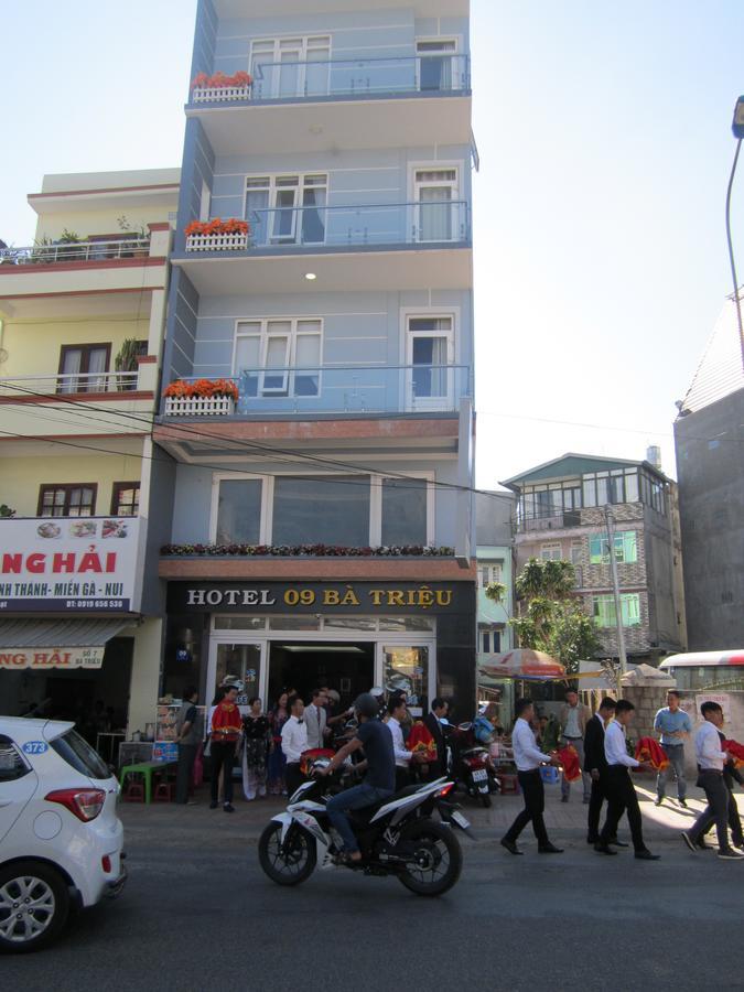 Hotel 09 Ba Trieu ดาลัด ภายนอก รูปภาพ